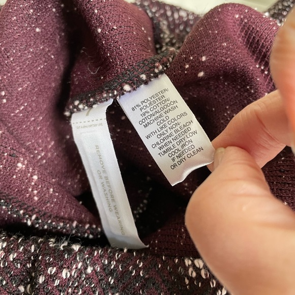 NWOT LOFT Skirt - Picture 3 of 4